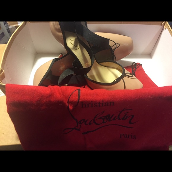 Christian Louboutin Black & Nude Heels 37.5 - Picture 6 of 7